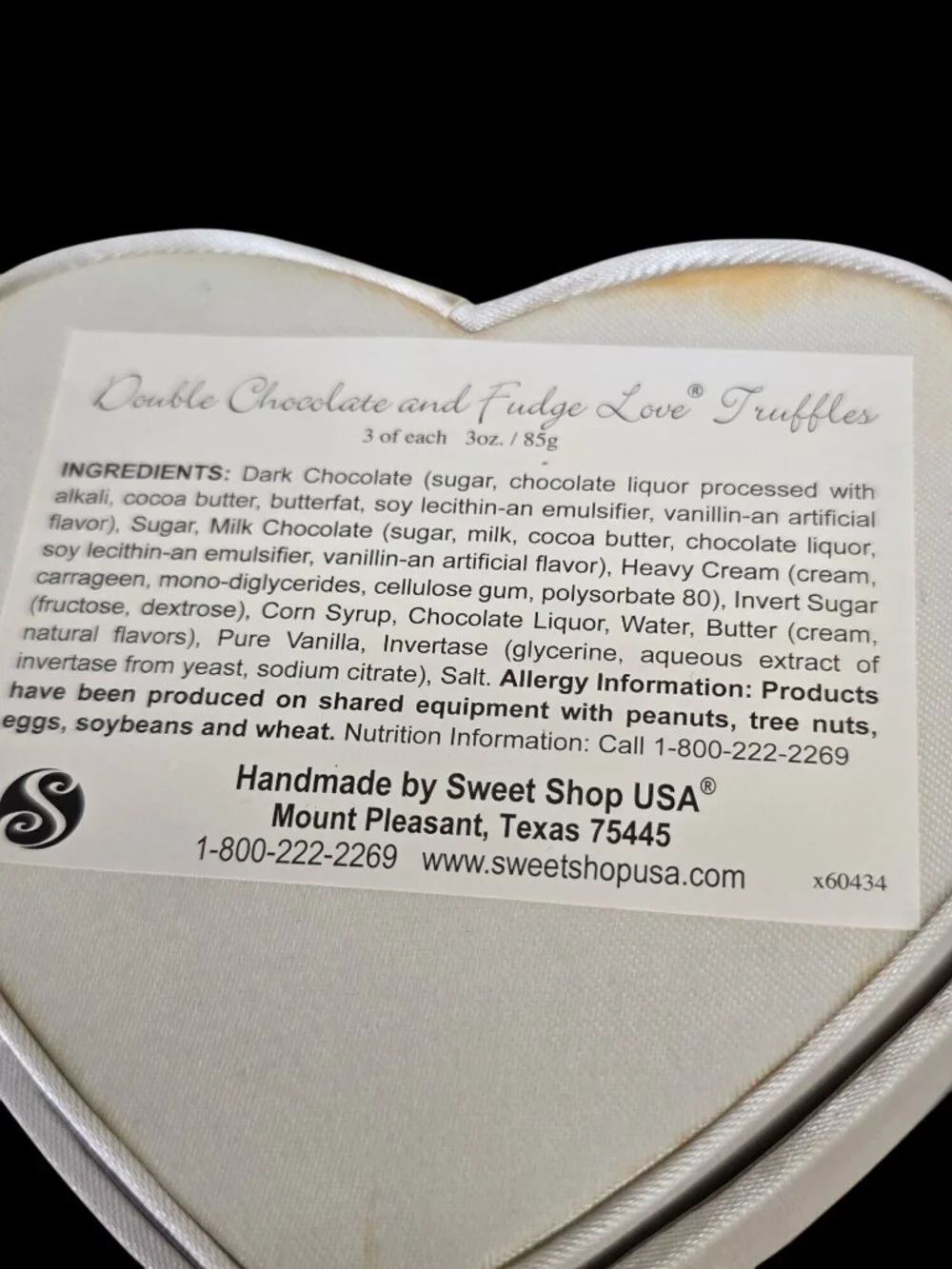 Heart-Shaped Cream Satin Decorative Candy Box Collectible Decor